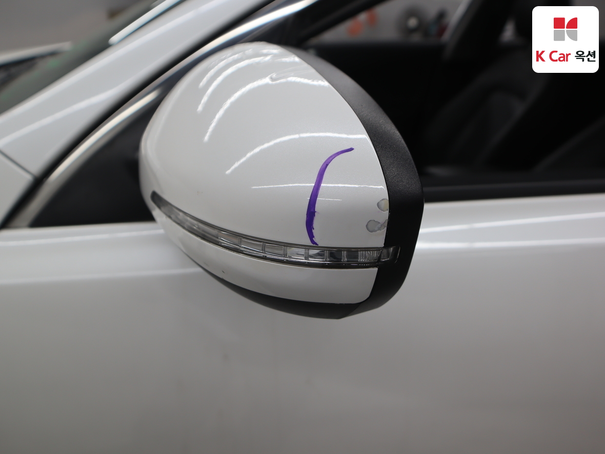 Kia K5 2011 - Image 36