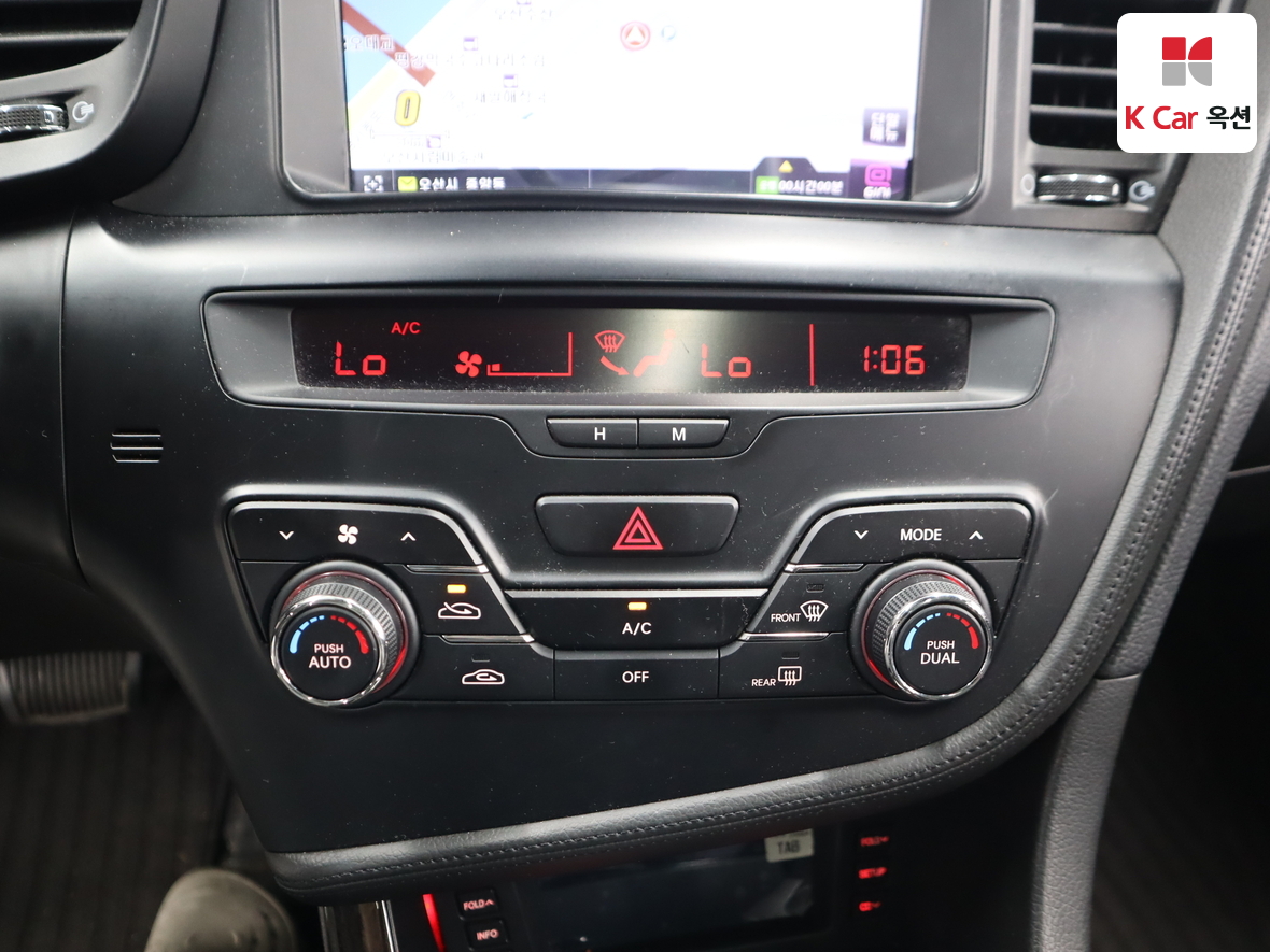 Kia K5 2011 - Image 15