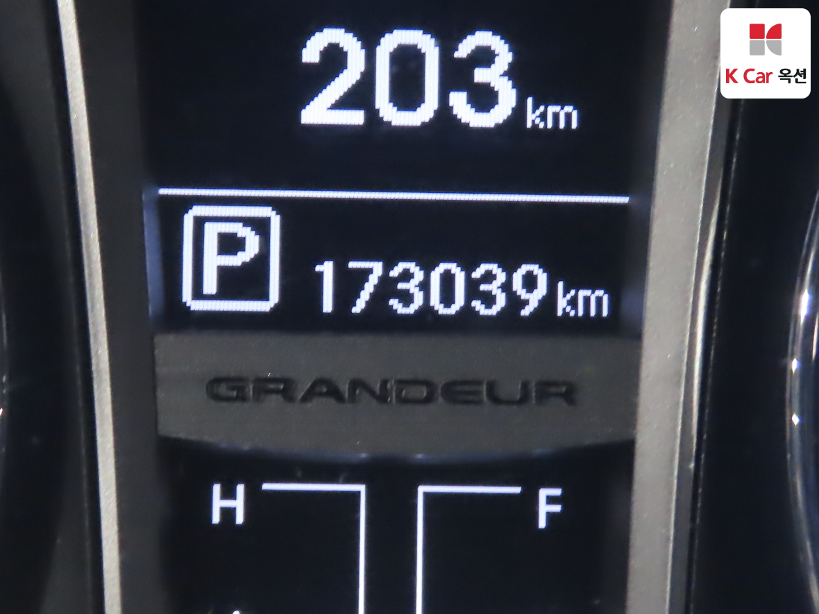 هيونداي أزيرا 2011 - صورة 4