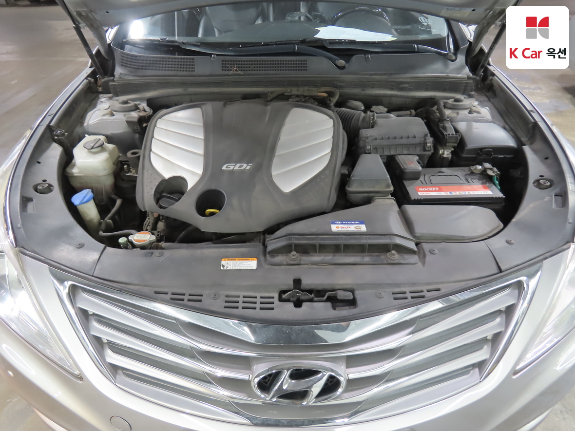 هيونداي أزيرا 2011 - صورة 35