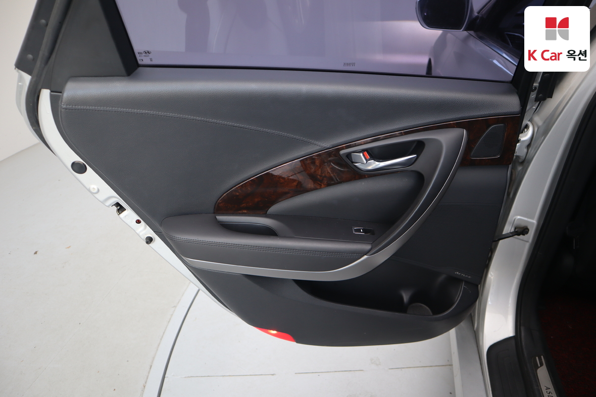 Hyundai Aslan 2015 - Image 22