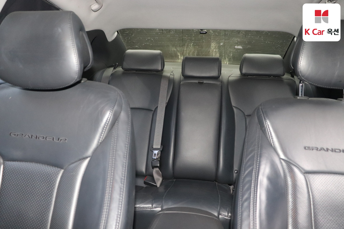 هيونداي أزيرا 2015 - صورة 18