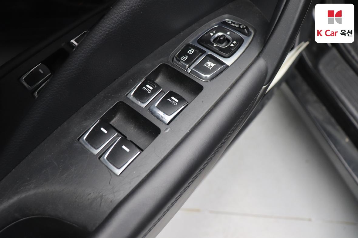 هيونداي أزيرا 2015 - صورة 17