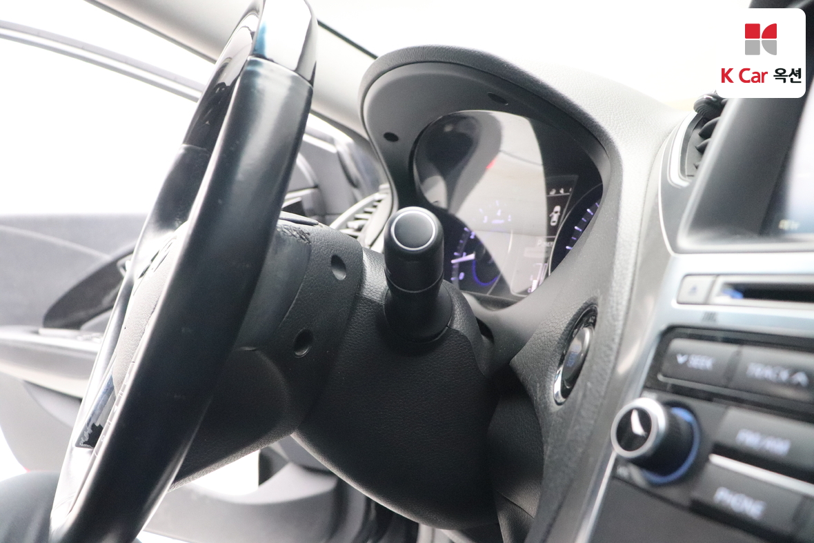 هيونداي أزيرا 2015 - صورة 11