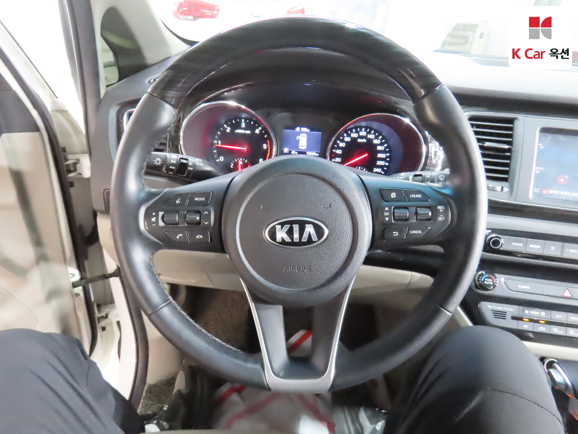 Kia New Carnival 2020 - Image 10