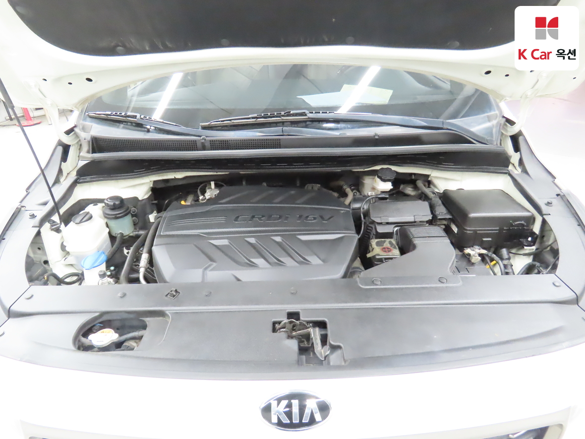 Kia New Carnival 2020 - Image 32