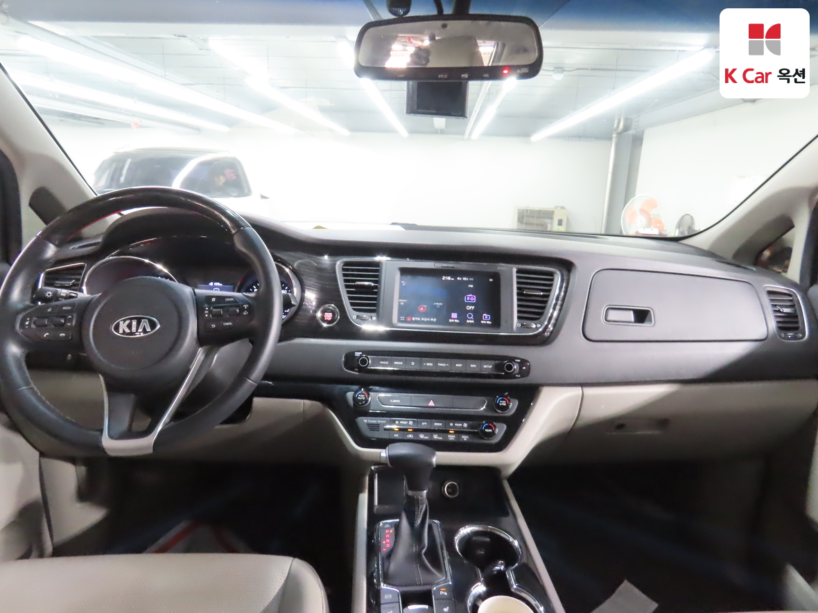 Kia New Carnival 2020 - Image 3