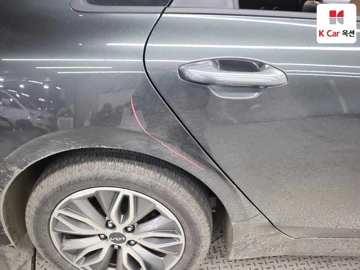 Kia K5 2022 - Image 36