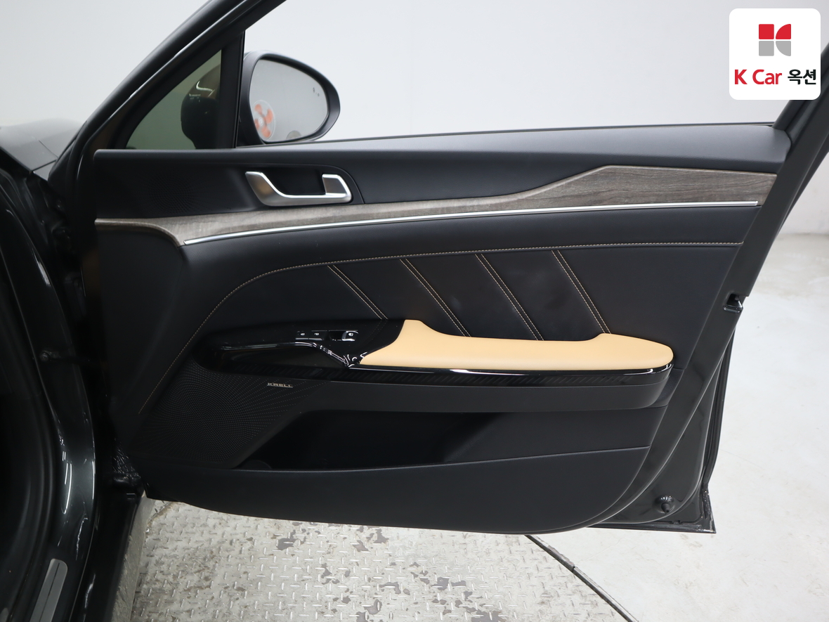 Kia K5 2022 - Image 29