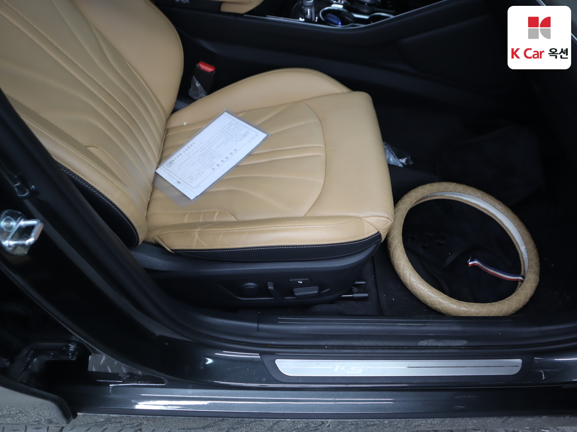 Kia K5 2022 - Image 30