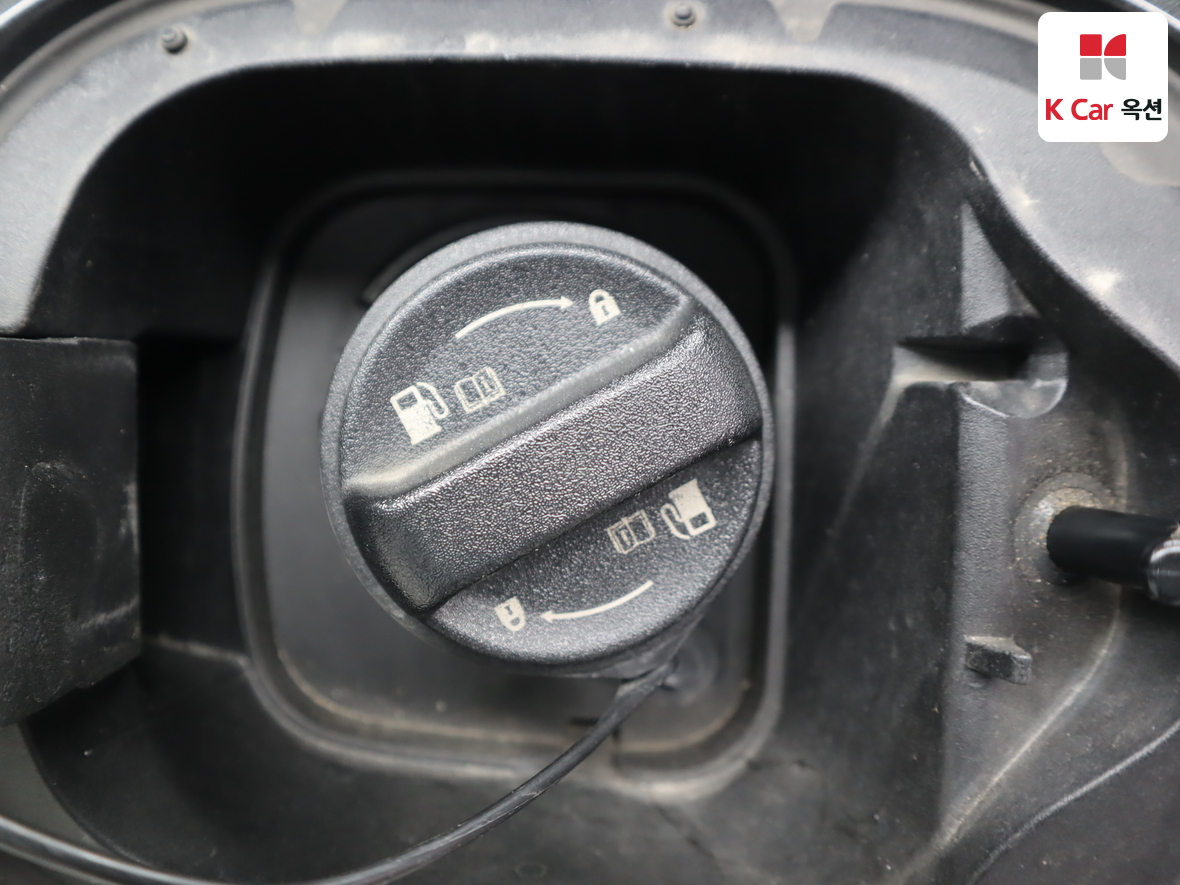 Kia K5 2022 - Image 25