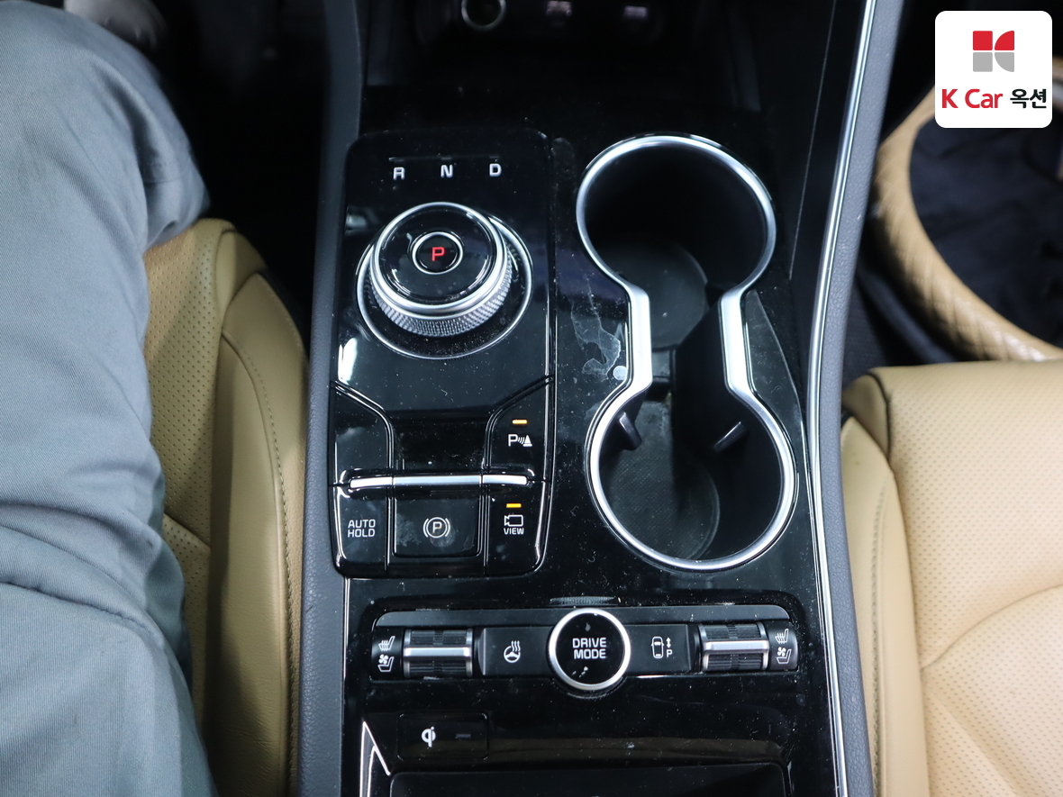 Kia K5 2022 - Image 17