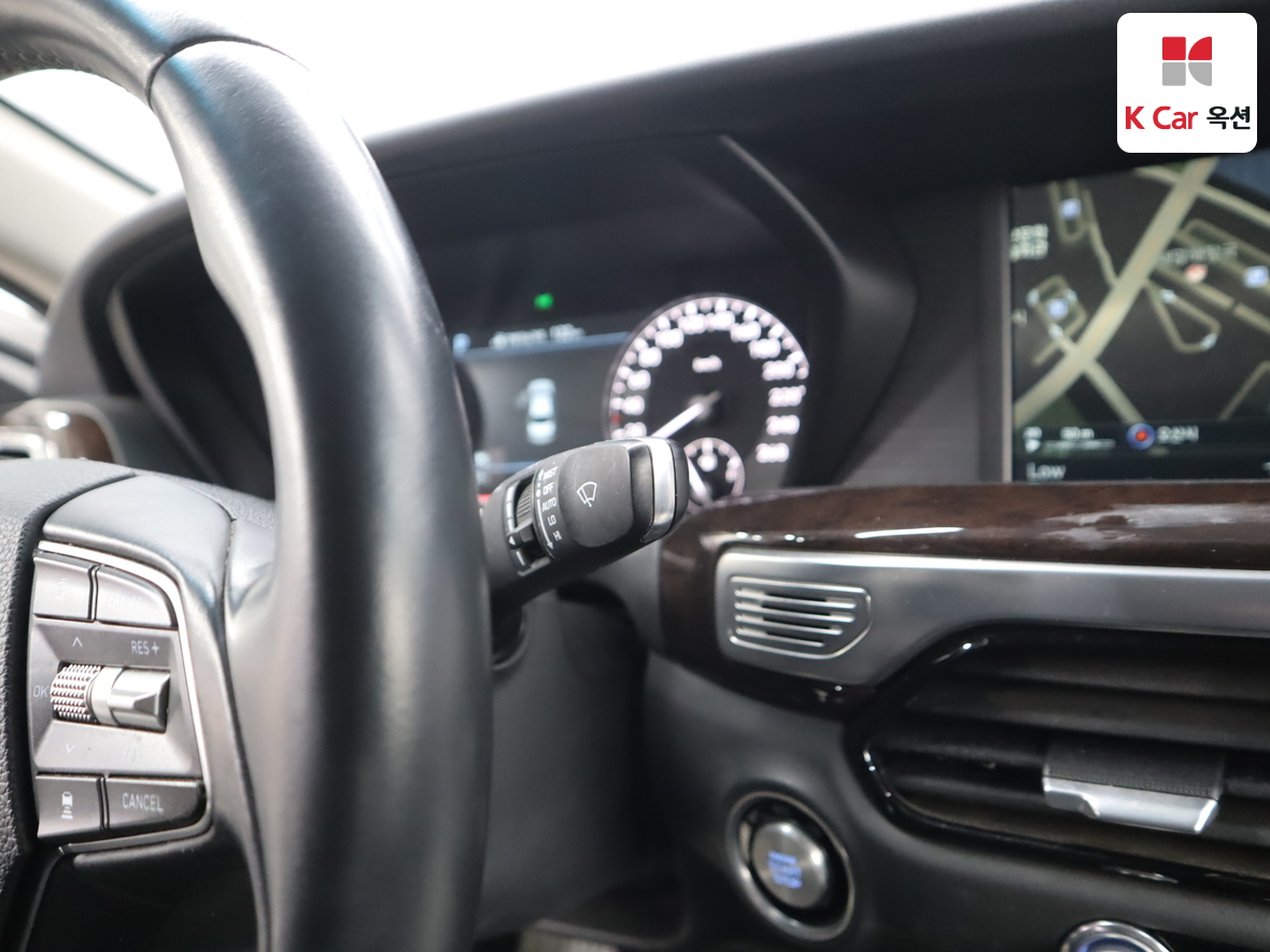 Hyundai Genesis EQ900 2016 - Image 11