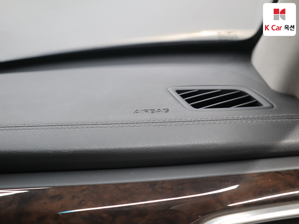 Hyundai Genesis EQ900 2016 - Image 33