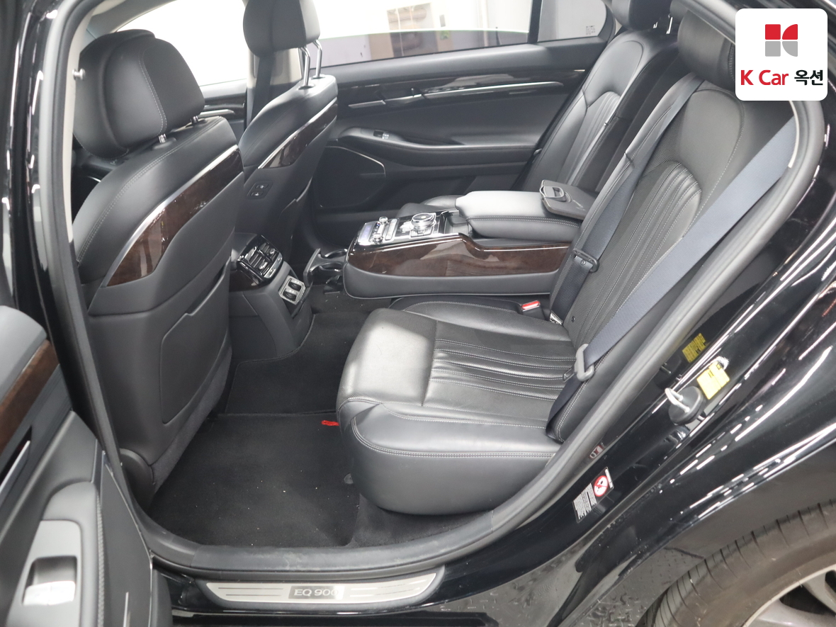 Hyundai Genesis EQ900 2016 - Image 24