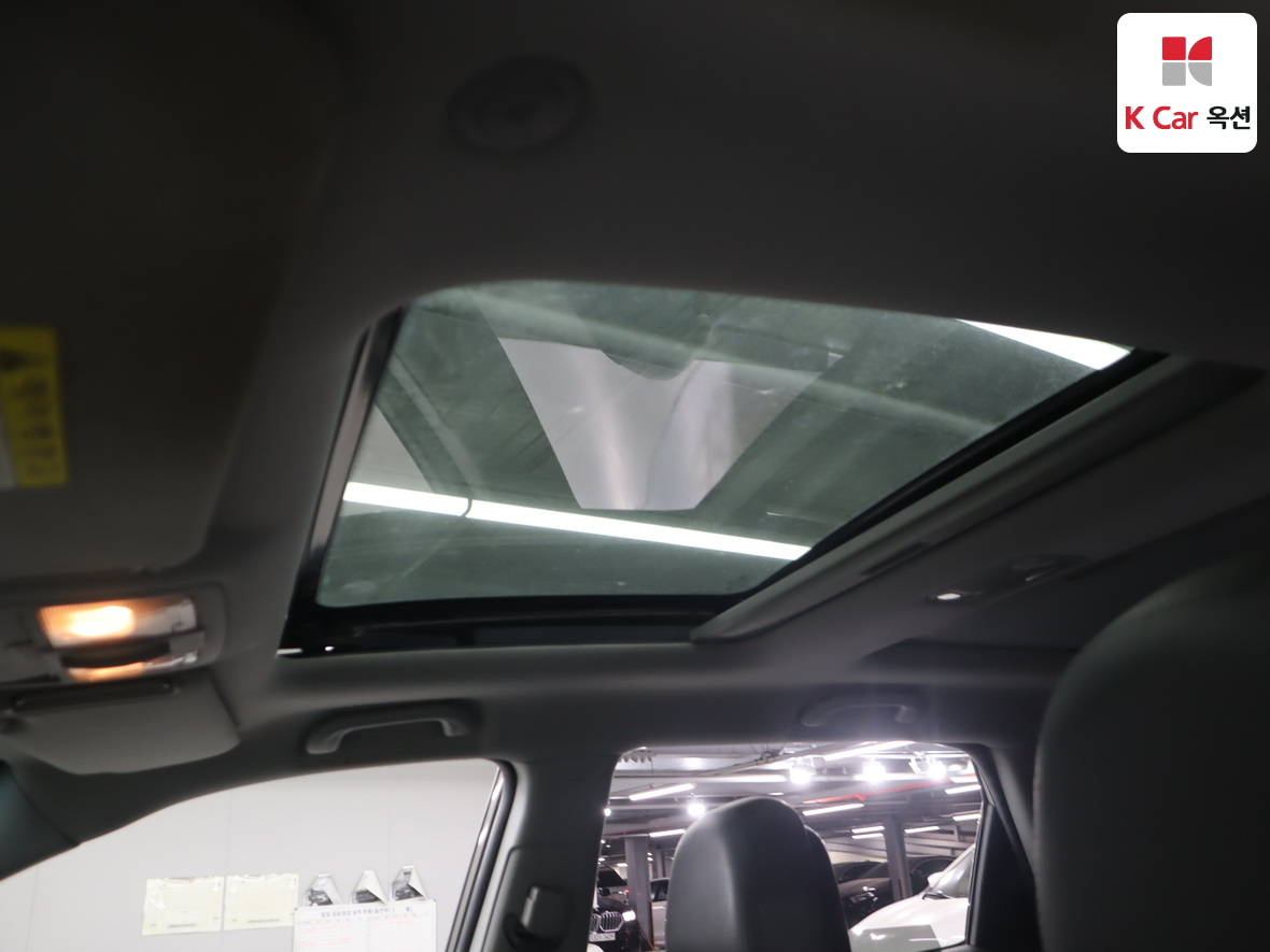 كيا سورينتو 2011 - صورة 23