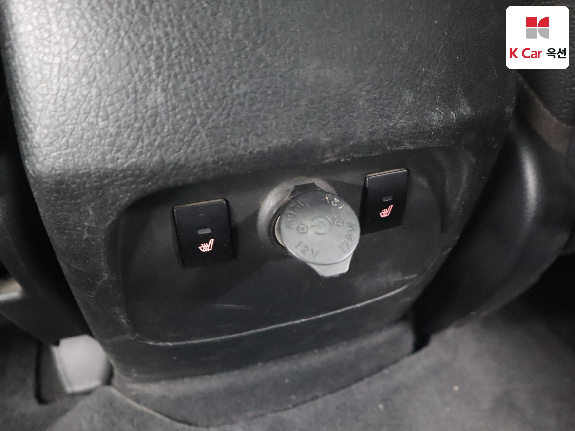 كيا سورينتو 2011 - صورة 28