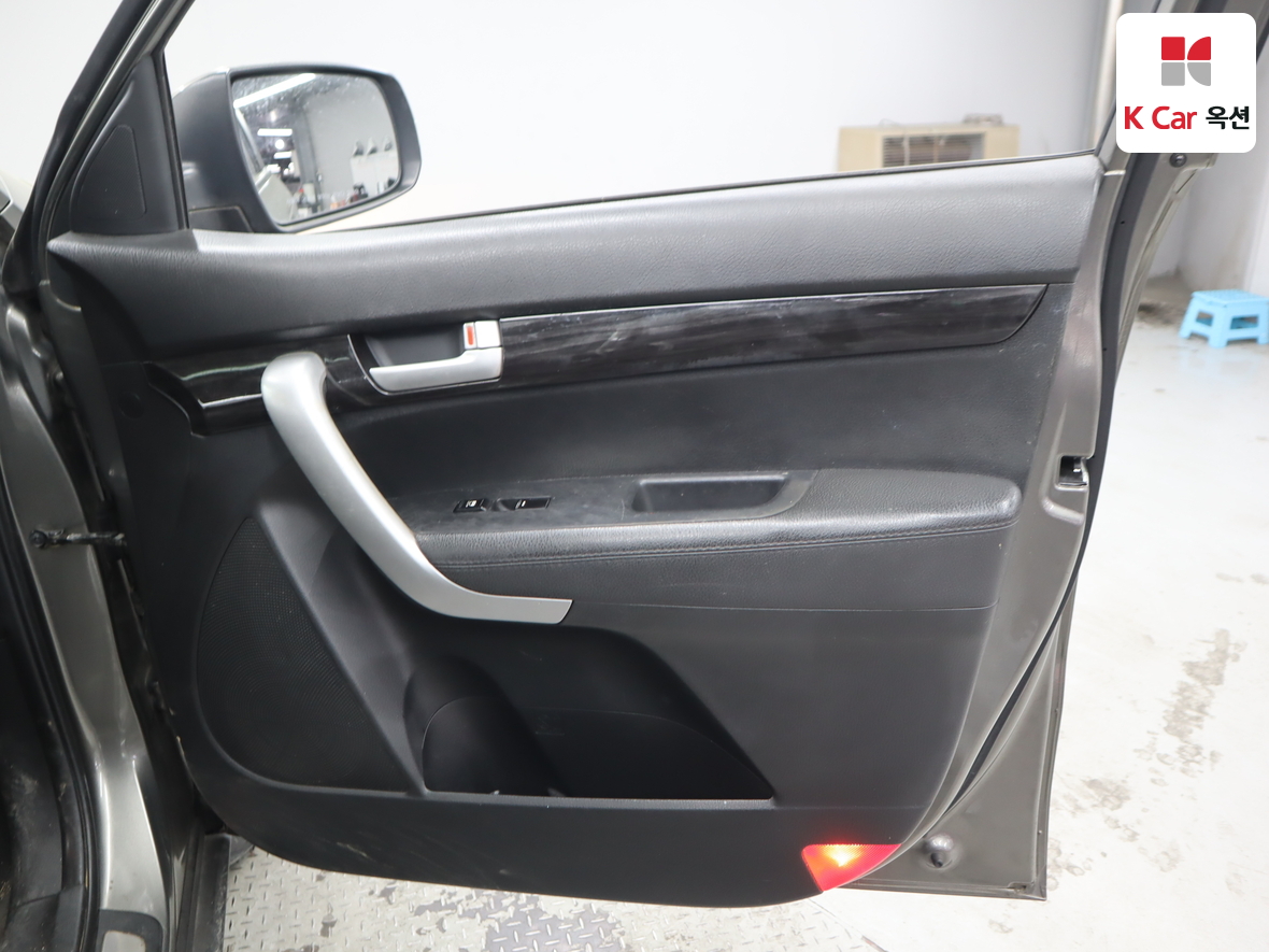 كيا سورينتو 2011 - صورة 34