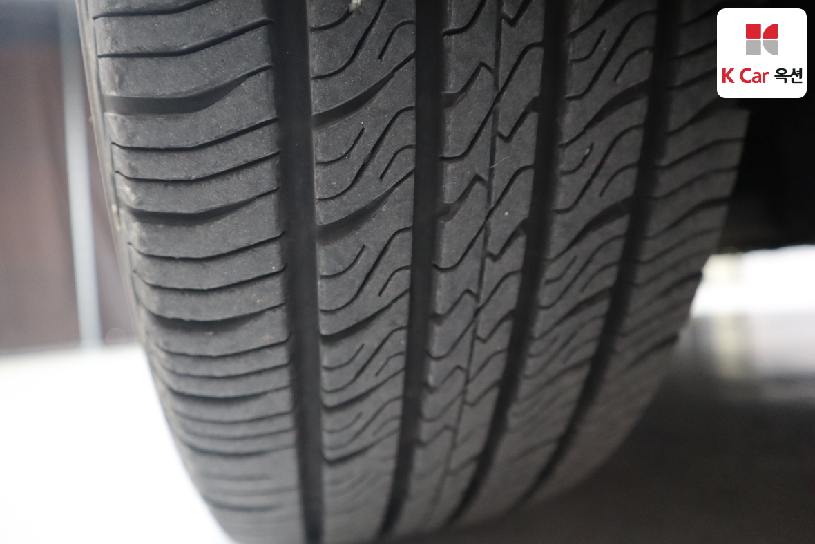 Hyundai Elantra 2012 - Image 29