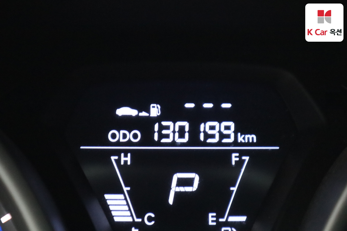 Hyundai Elantra 2012 - Image 4