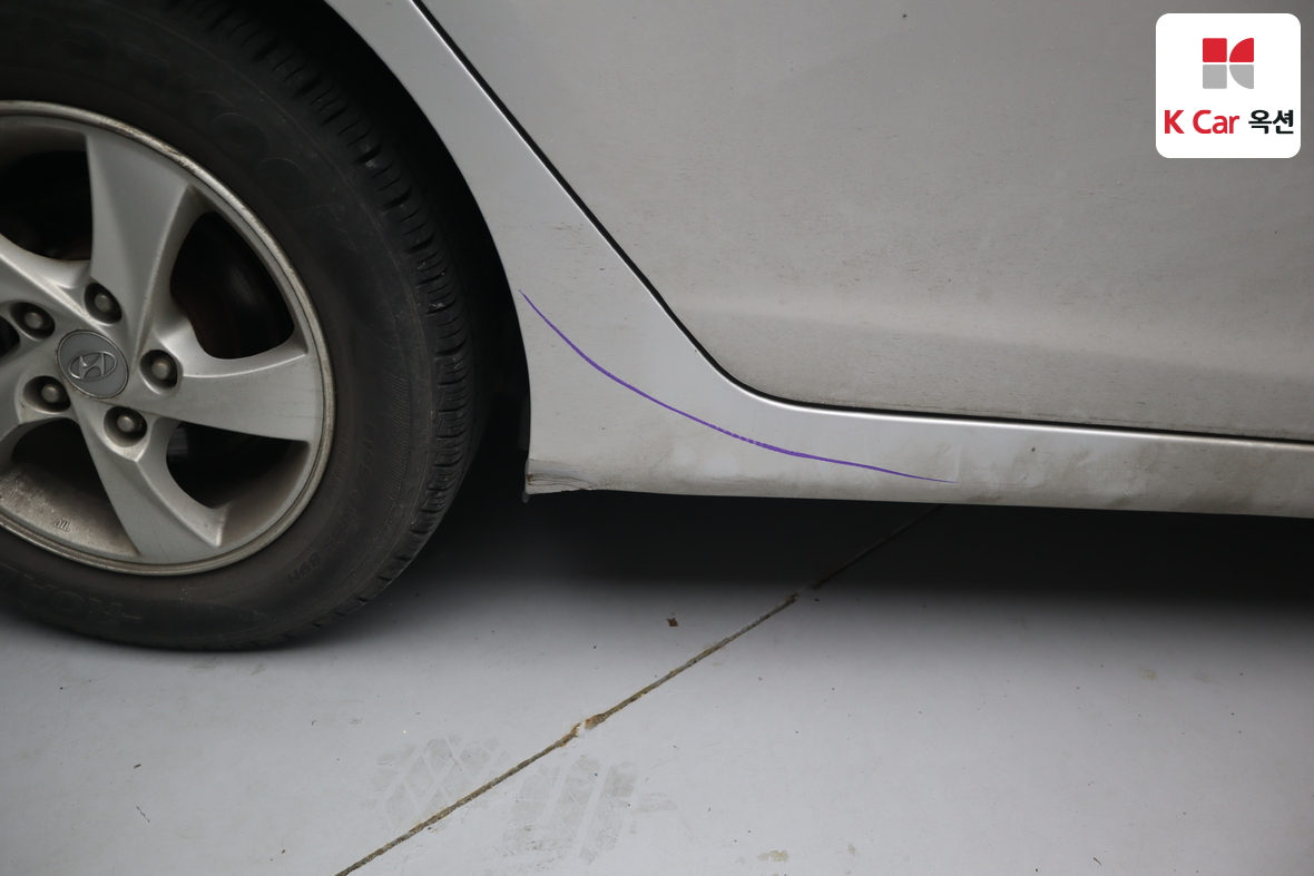 Hyundai Elantra 2012 - Image 33