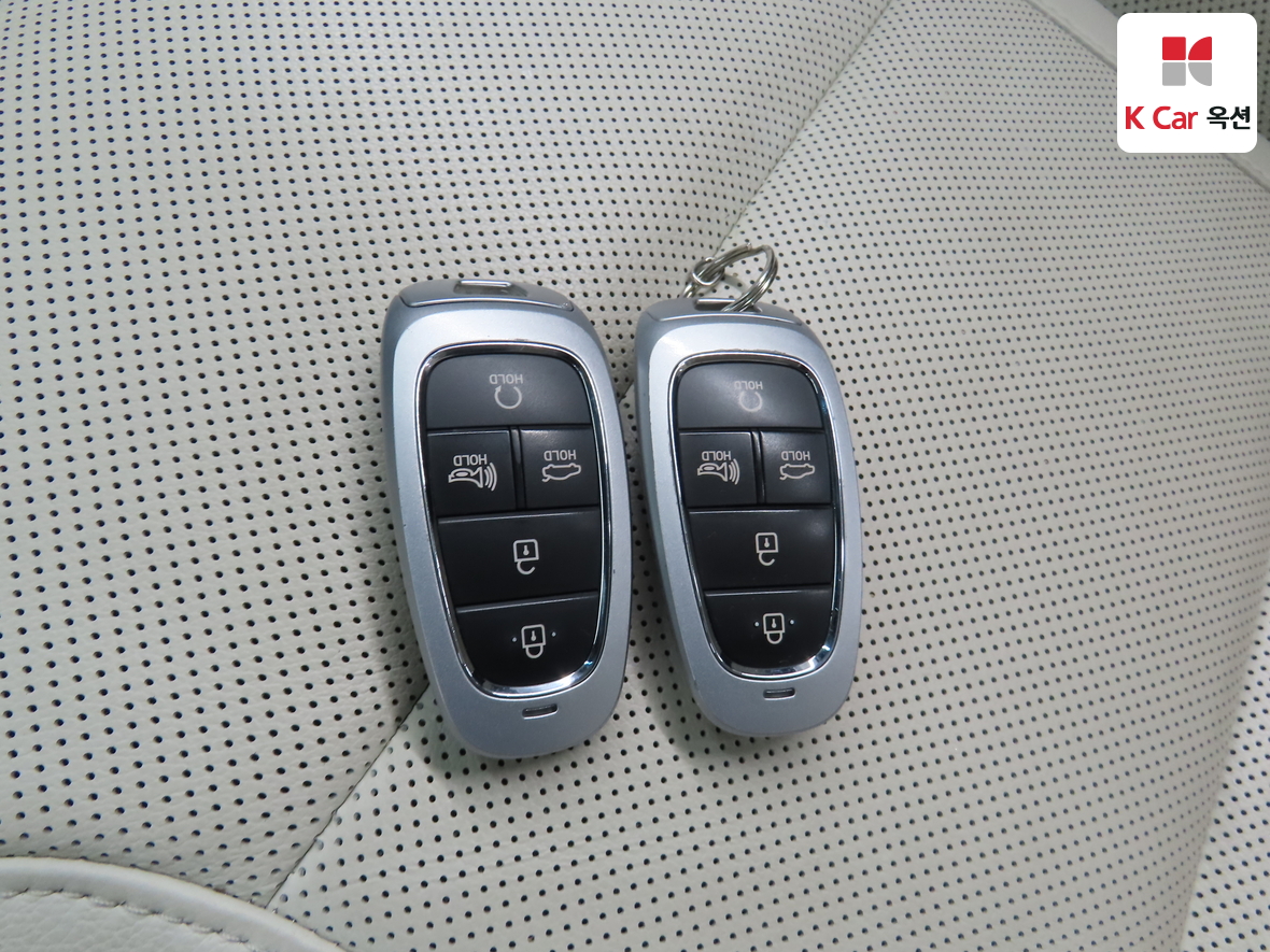 Hyundai Grandeur - 18