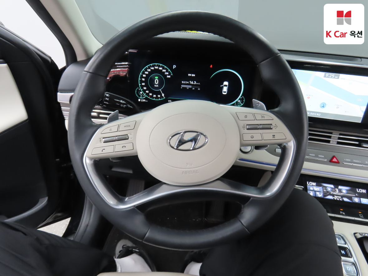 Hyundai Grandeur - 10