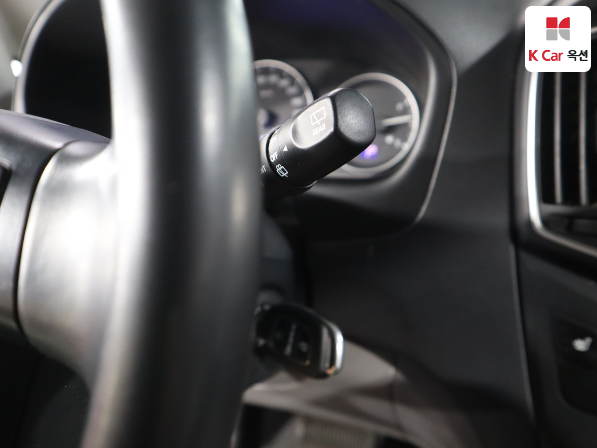 Hyundai Grand Starex 2020 - Image 11