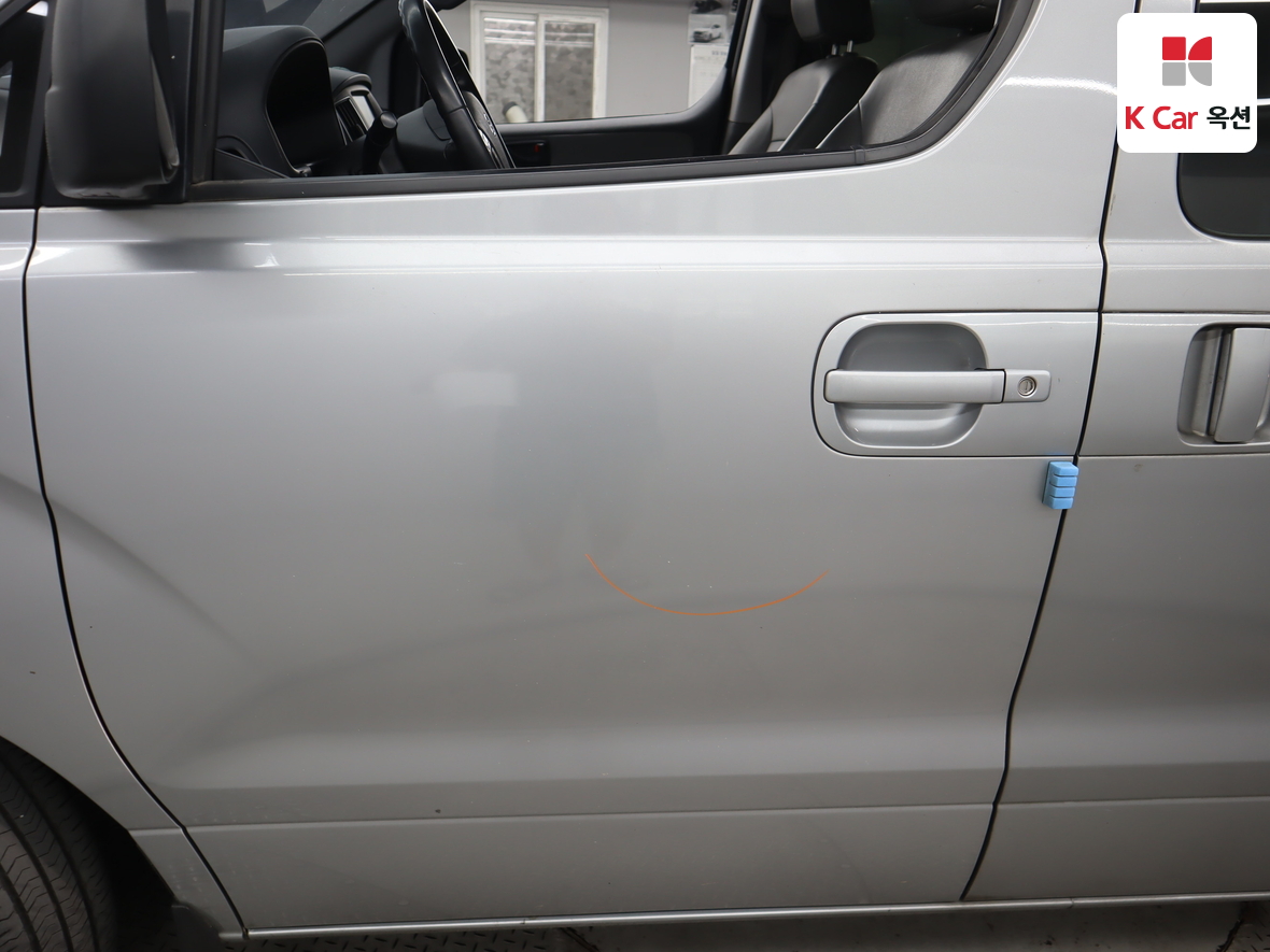 Hyundai Grand Starex 2020 - Image 35