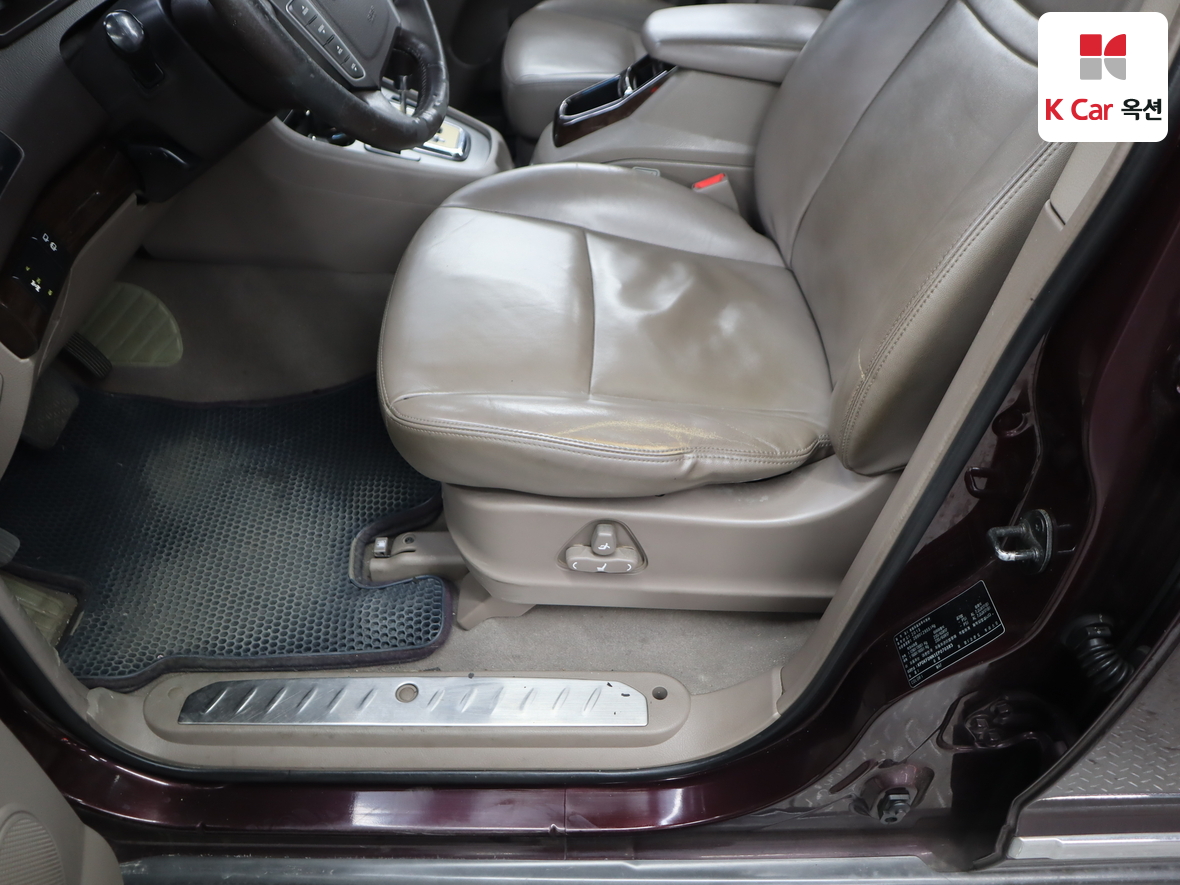 KG Mobility Korando Turismo - 20