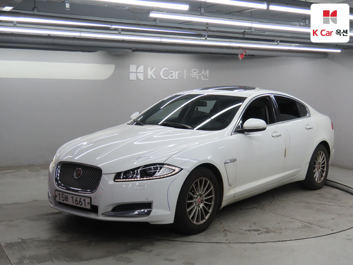 Jaguar Jaguar 2014 - Image 1