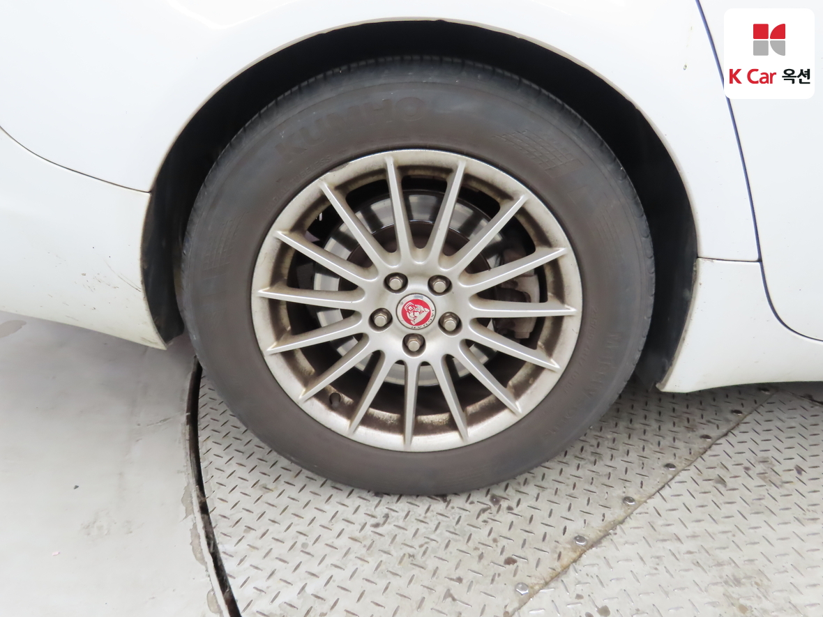 Jaguar Jaguar 2014 - Image 49