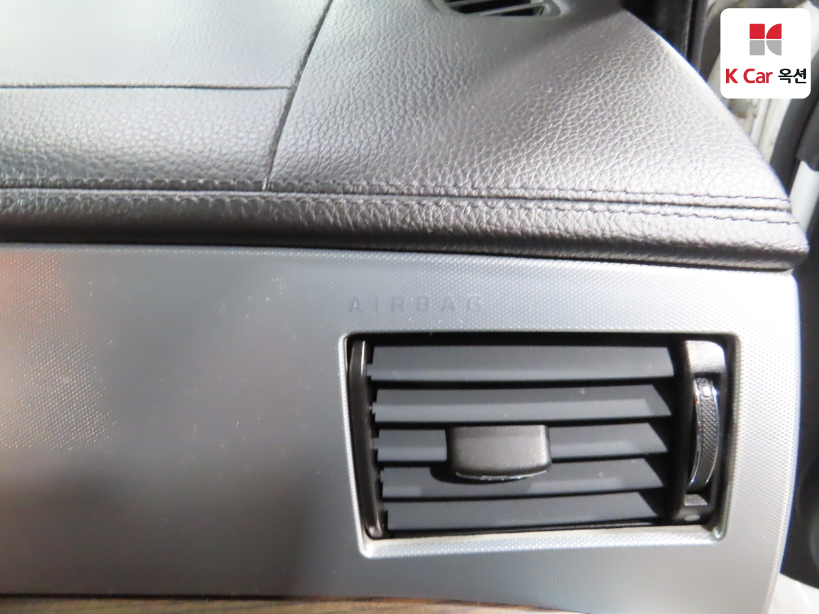 Jaguar Jaguar 2014 - Image 33