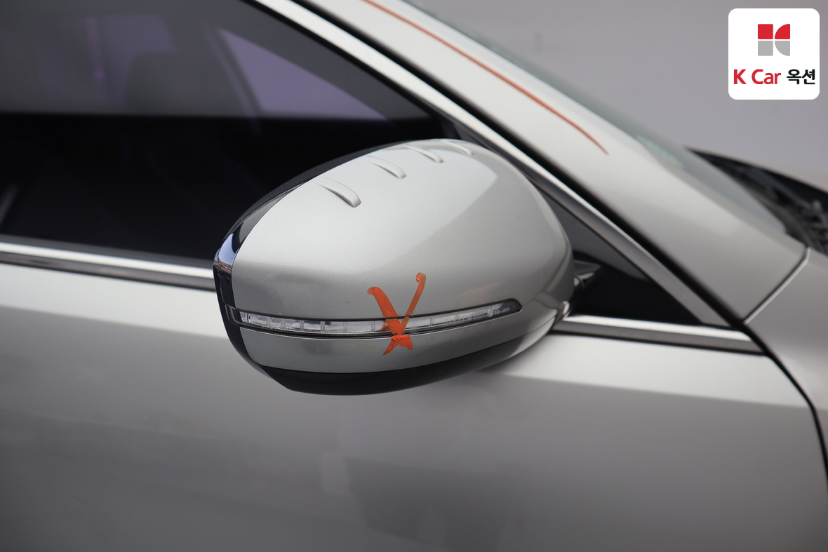 Kia K7 2013 - Image 49