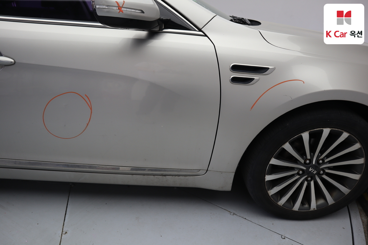 Kia K7 2013 - Image 48