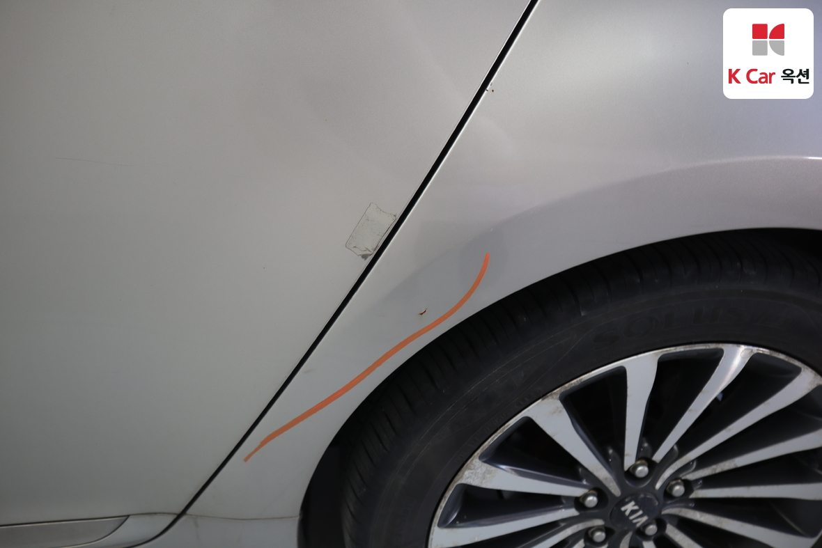 Kia K7 2013 - Image 41