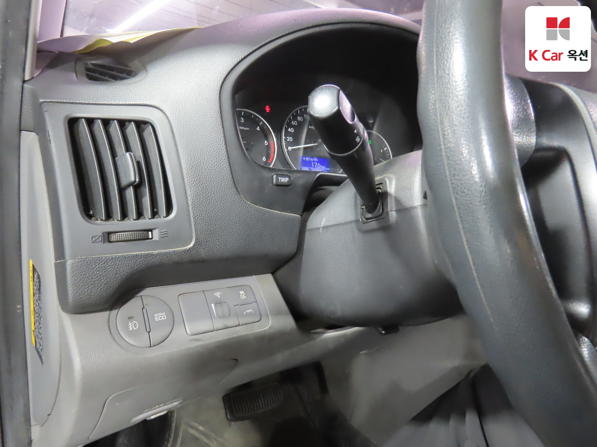 현대자동차 그랜드 스타렉스 2017 - 이미지 9