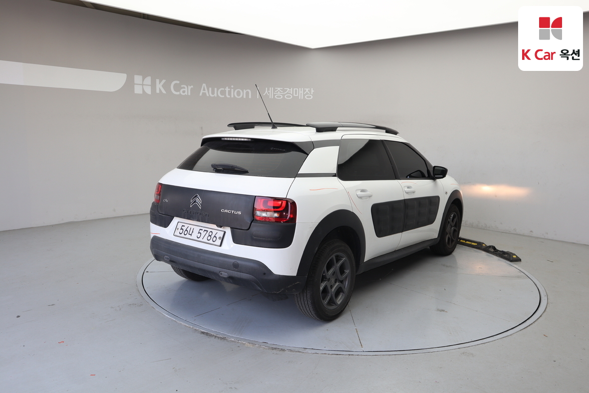 Citroen Citroen 2018 - Image 2