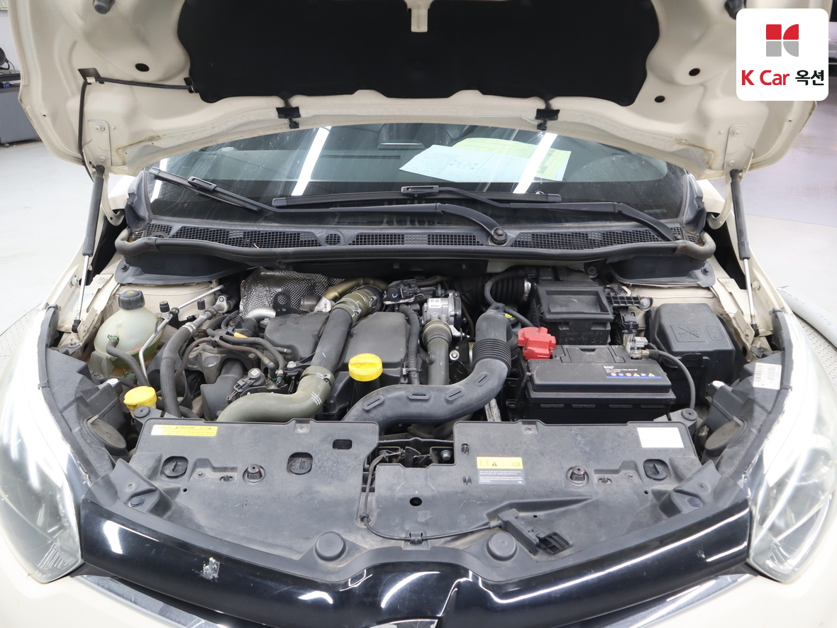 Renault Samsung QM3 2015 - Image 32