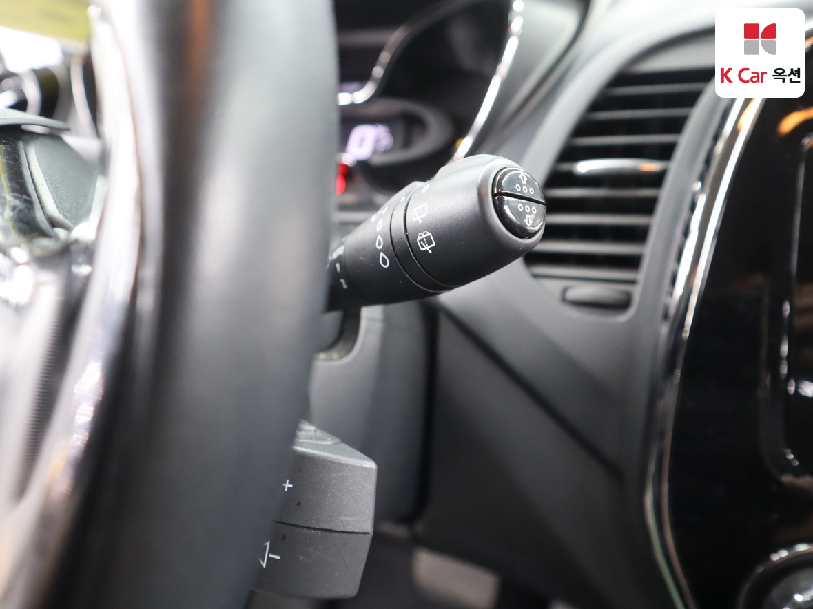 Renault Samsung QM3 2015 - Image 11