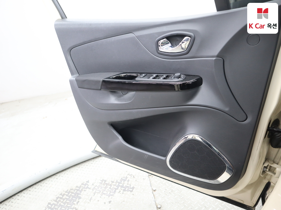 Renault Samsung QM3 2015 - Image 8