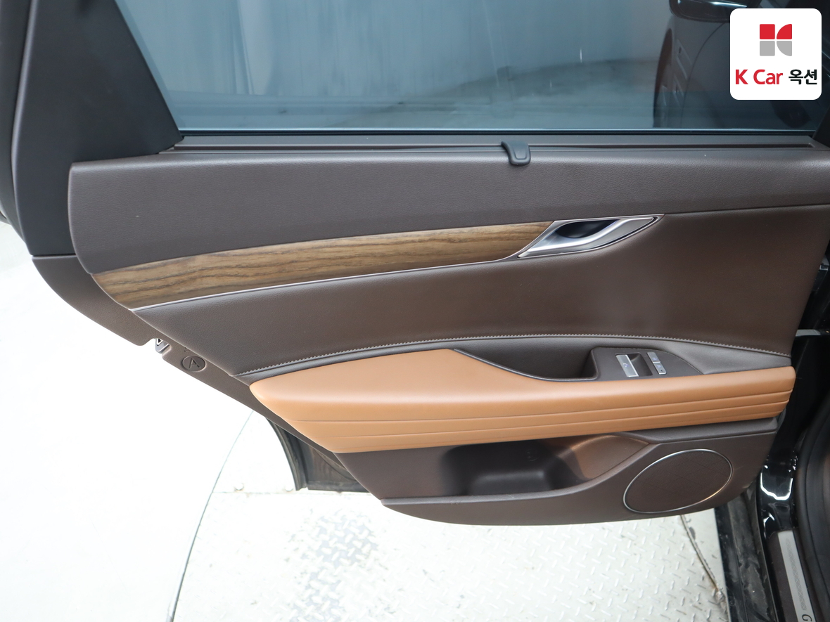 جينيسيس G80 2022 - صورة 21