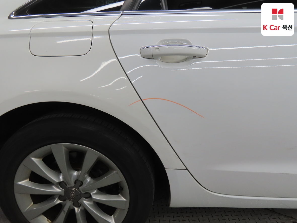 아우디 A6 2015 - 이미지 43