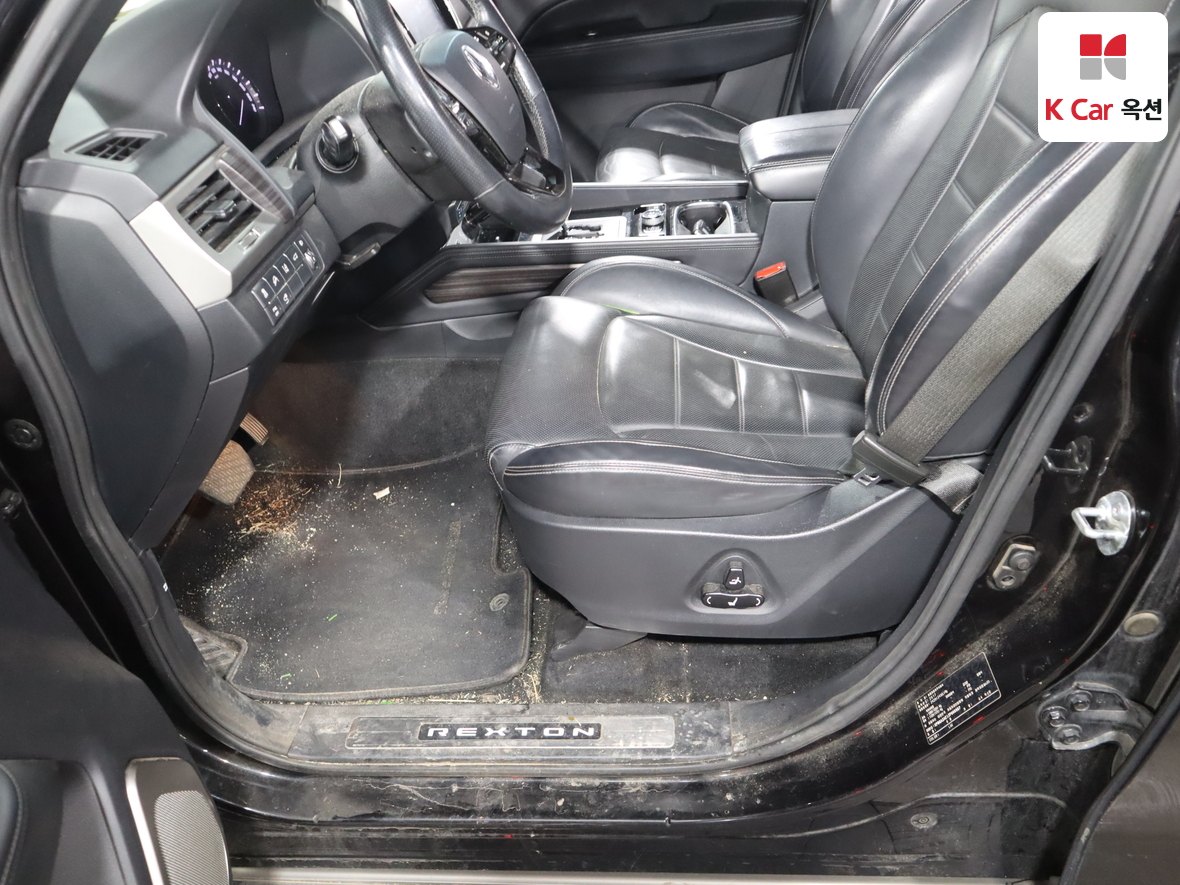 쌍용자동차 렉스턴 2018 - 이미지 19