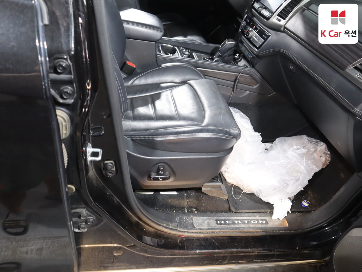 쌍용자동차 렉스턴 2018 - 이미지 31