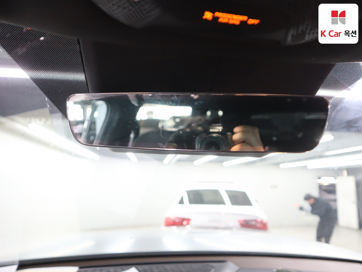 Kia EV9 - 13