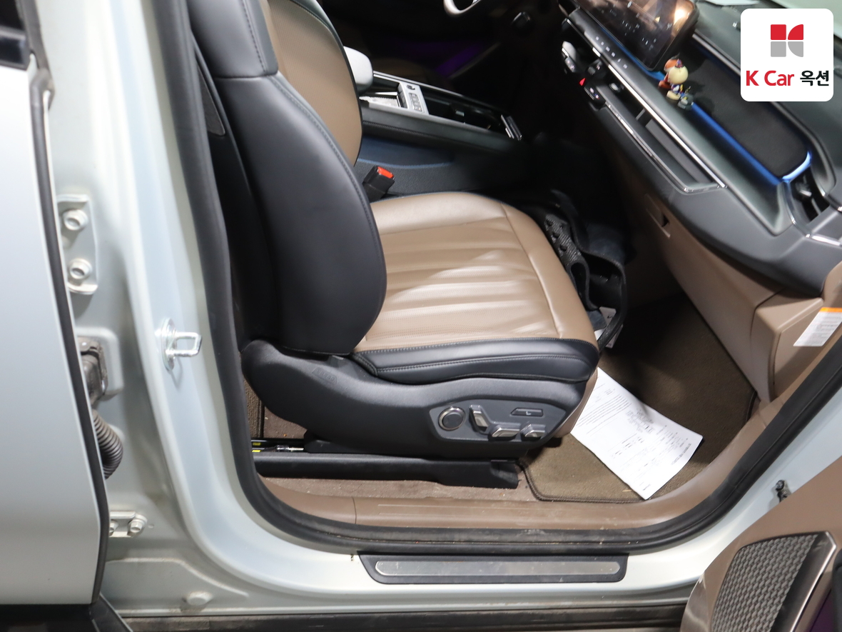 Kia EV9 - 32