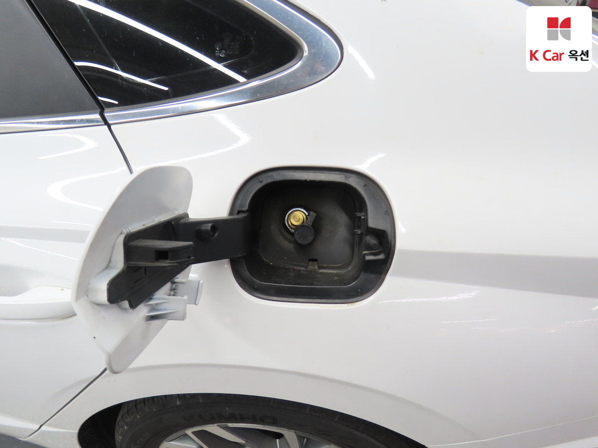 Hyundai Sonata 2023 - Image 25