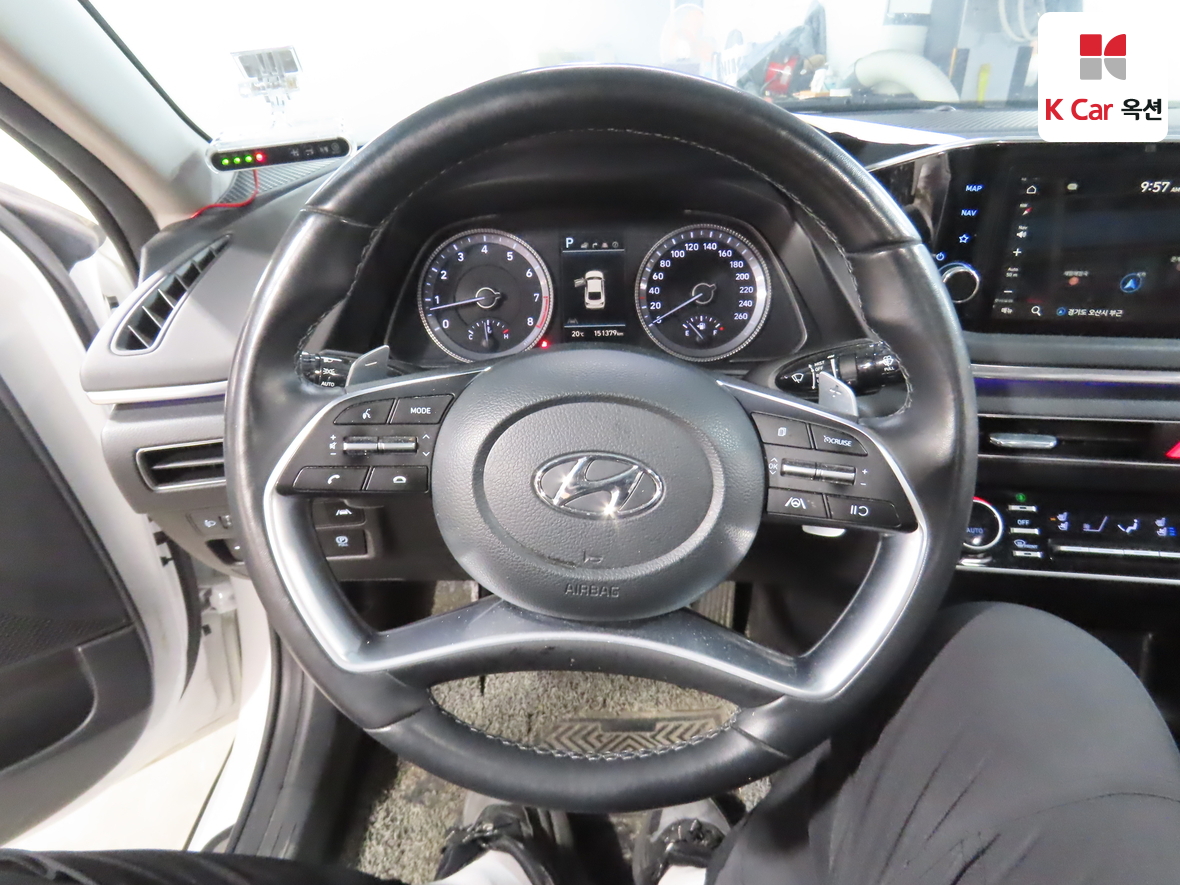 Hyundai Sonata 2023 - Image 10