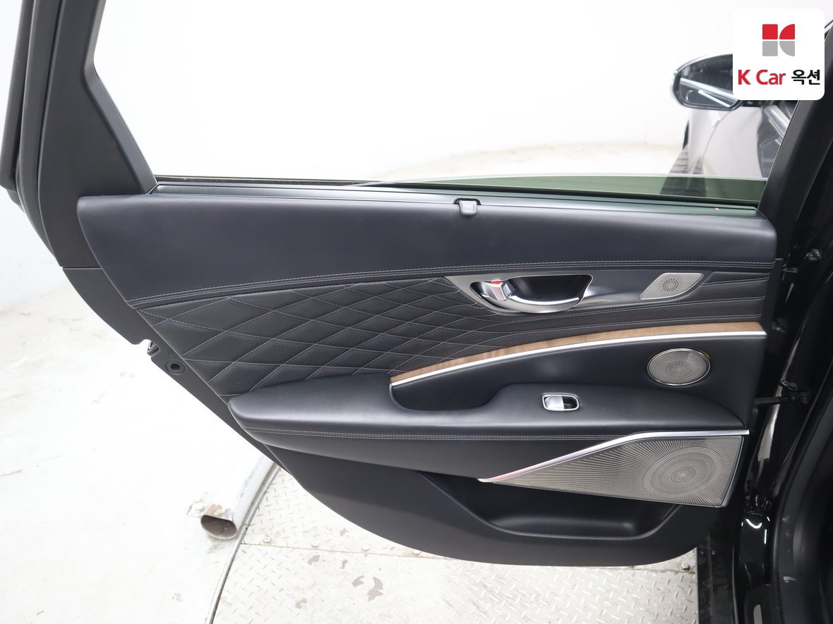 كيا K9 2022 - صورة 24